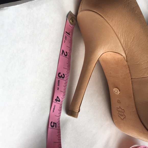 EUC Charles David classic pump - Picture 5 of 9